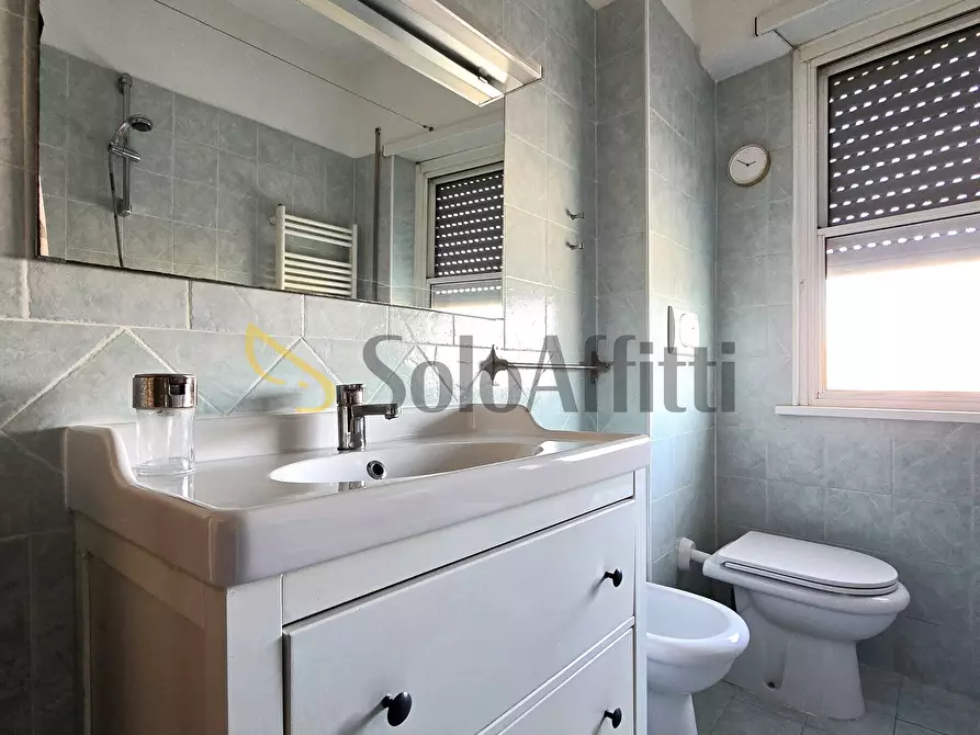 Immagine 18 di Bilocale in affitto  in Via della Bufalotta 15 a Roma