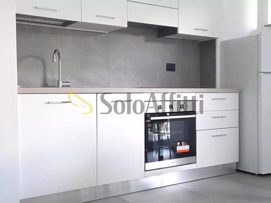 Immagine 3 di Bilocale in affitto  in Via Robecco a Cinisello Balsamo