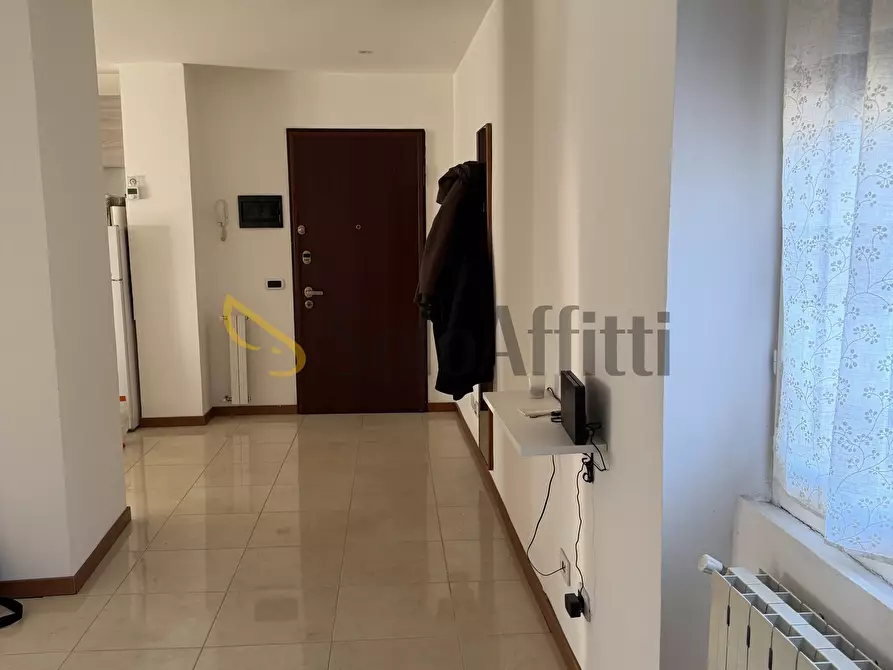 Immagine 21 di Trilocale in affitto  in Via Colombo 13 a Solaro