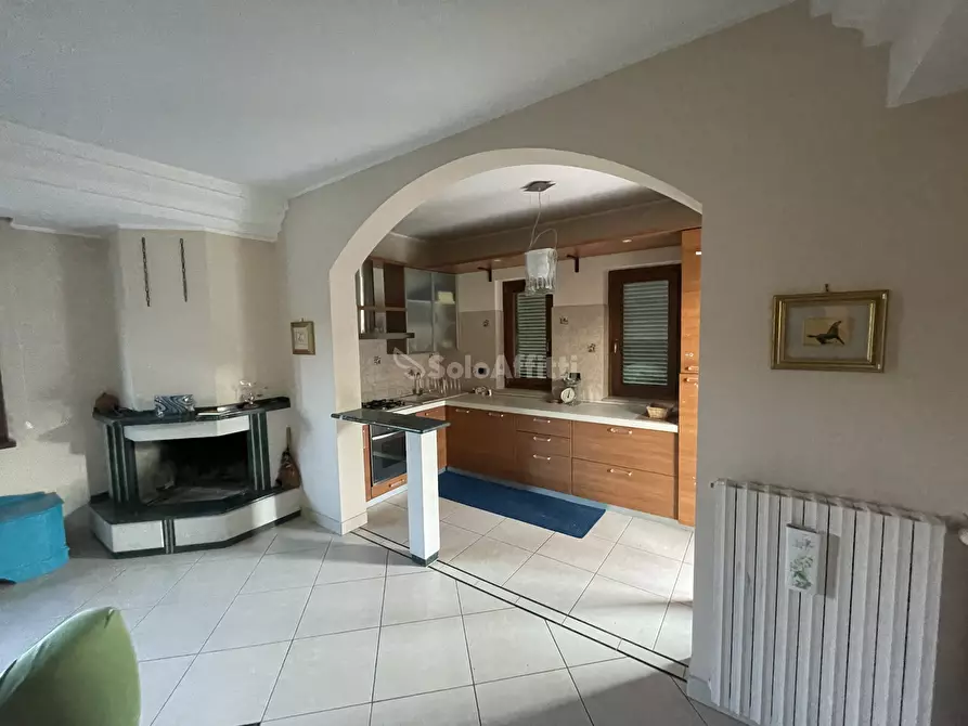 Immagine 2 di Trilocale in affitto  a Frosinone