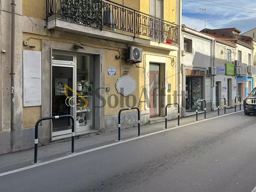 Immagine 1 di Locale commerciale in affitto  in Via Progresso 34 a Catanzaro
