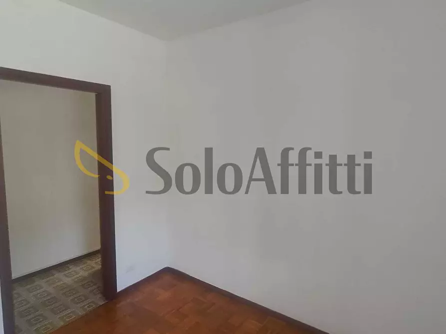 Immagine 23 di Trilocale in affitto  in Via Guglielmo Marconi a Cava Manara