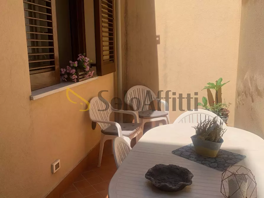 Immagine 15 di Quadrilocale in affitto  in Via Duca di Massa 10 a Aci Castello