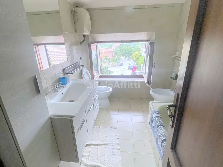 Immagine 7 di Trilocale in affitto  a Santa Maria Nuova