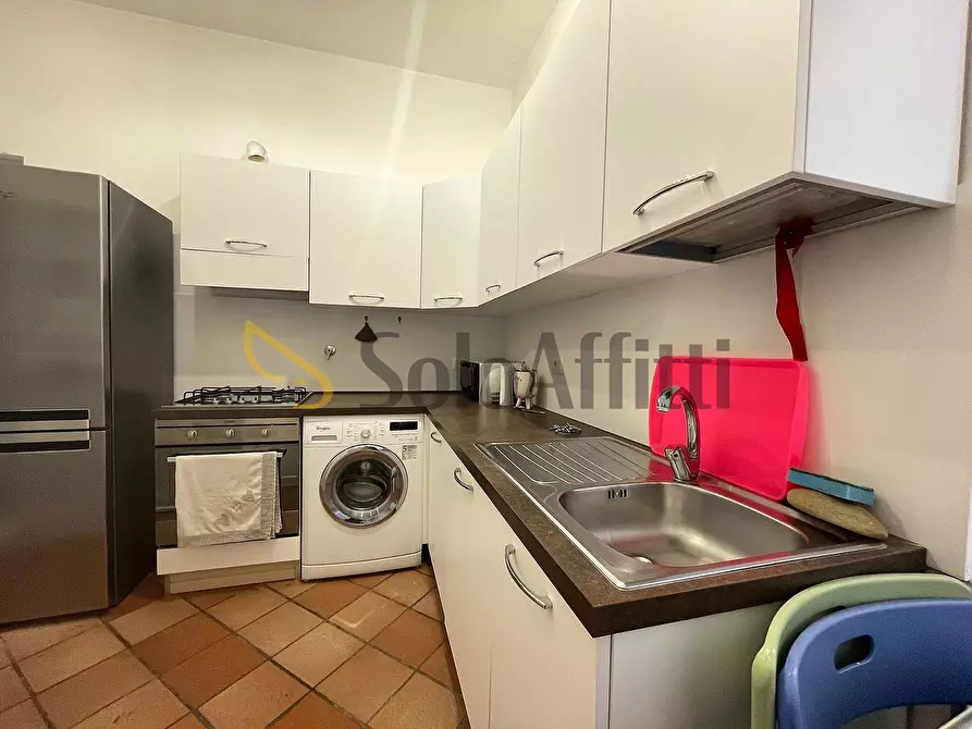 Immagine 29 di Quadrilocale in affitto  in via della Panetteria 45 a Roma