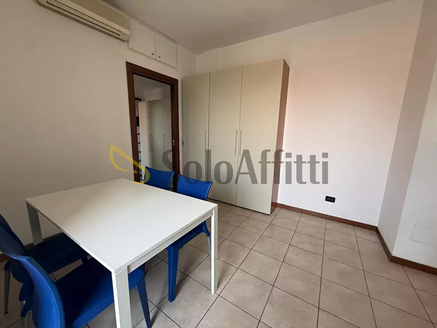 Immagine 6 di Bilocale in affitto  a Seregno