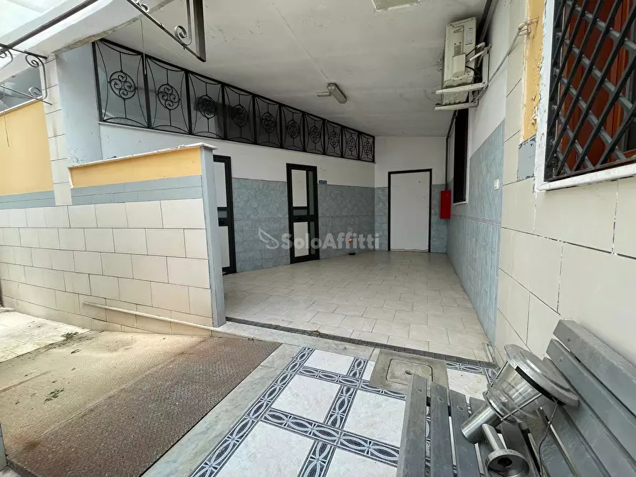 Immagine 12 di Ufficio in affitto  in Via Napoli 36 a Maddaloni
