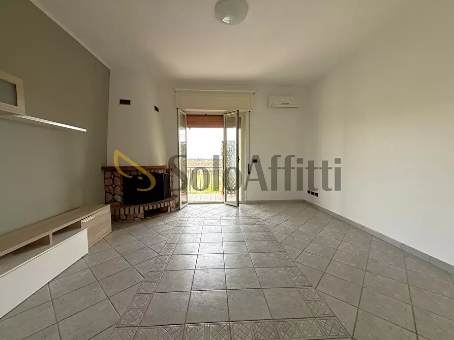 Immagine 4 di Trilocale in affitto  a Catanzaro
