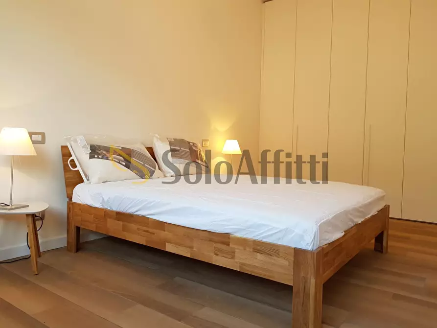 Immagine 10 di Trilocale in affitto  in Via Francesco Petrarca 28 a Torino