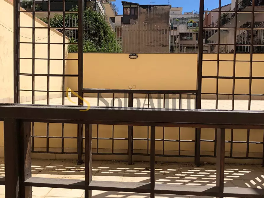 Immagine 55 di Appartamento in affitto  in Via Grotte Bianche 150 a Catania