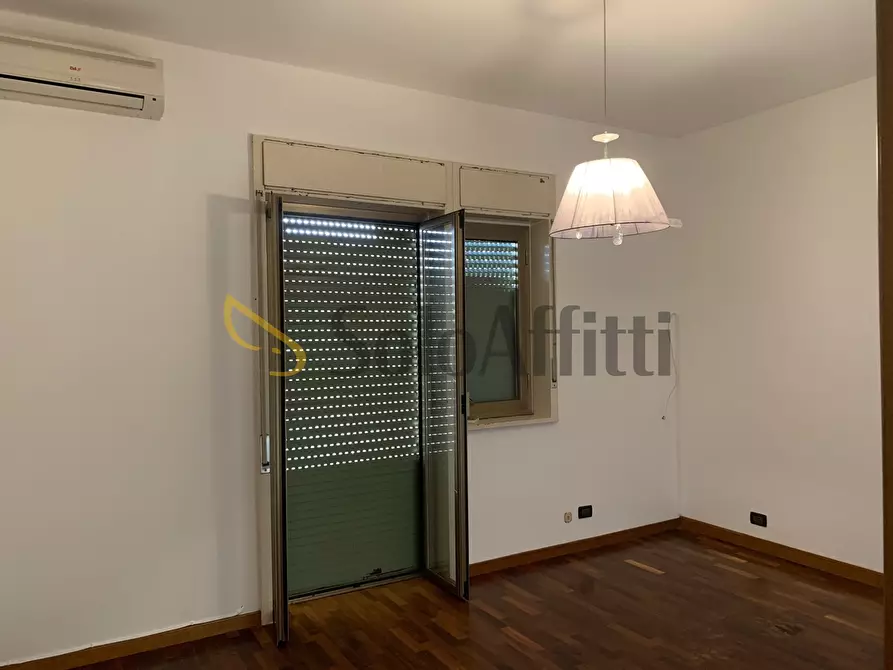 Immagine 10 di Appartamento in affitto  a Catania
