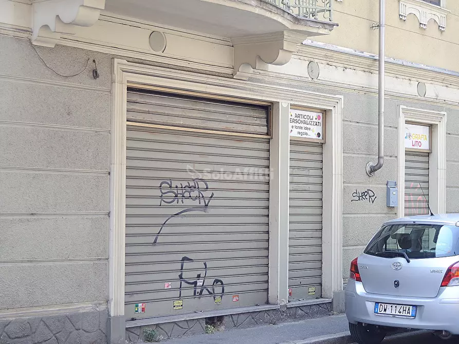 Immagine 14 di Locale commerciale in affitto  in Via Fratelli Rosselli 7 a Settimo Torinese