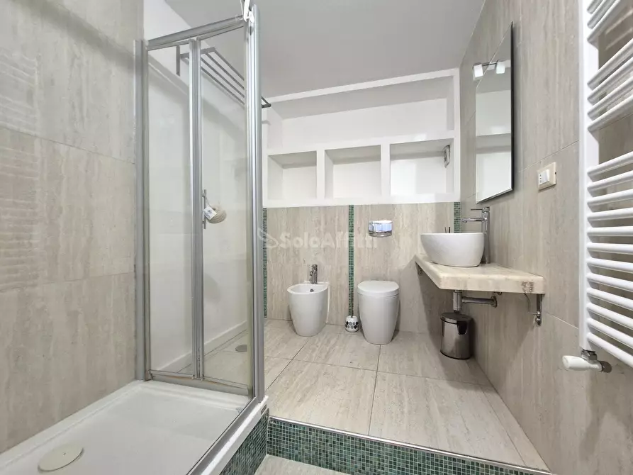 Immagine 9 di Stanza singola in affitto  a Catanzaro