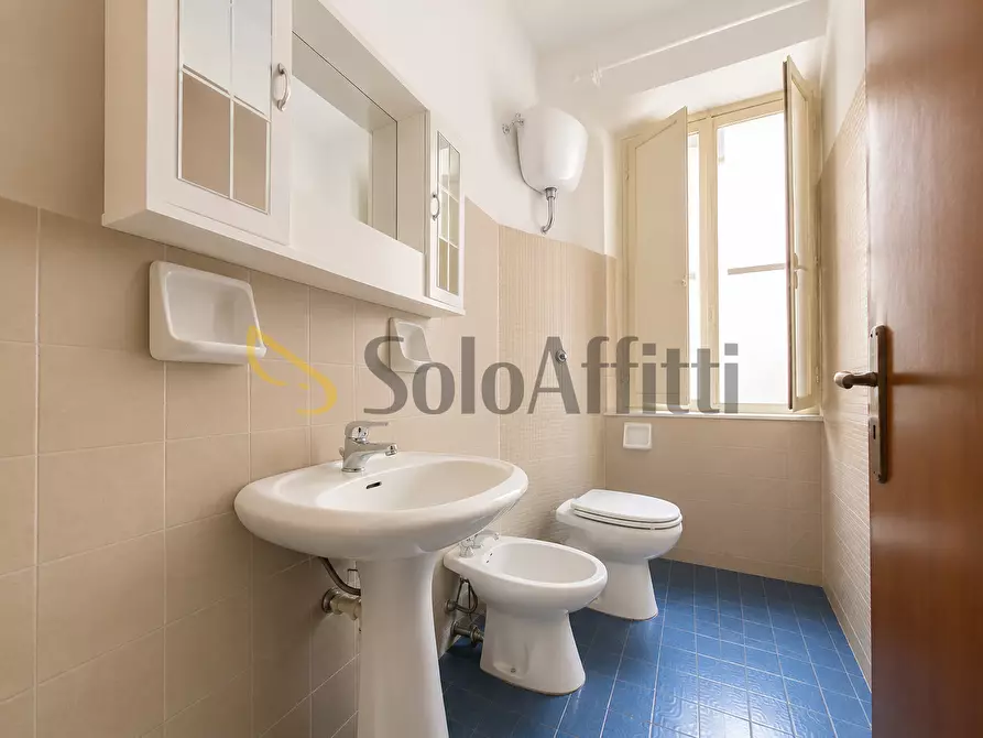 Immagine 14 di Trilocale in affitto  in Via Bruno Chimirri 32 a Catanzaro