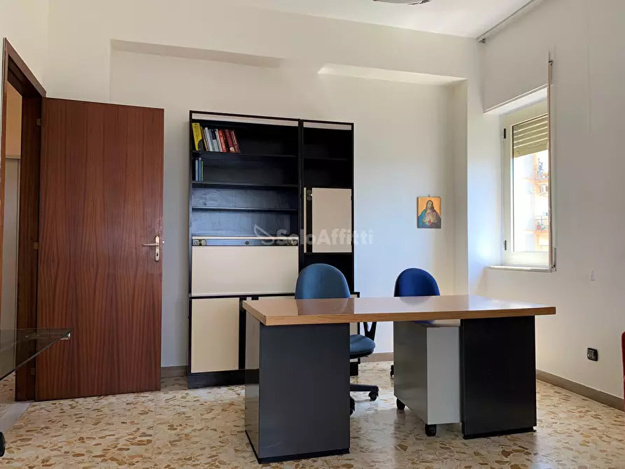 Immagine 14 di Stanza singola in affitto  a Catanzaro