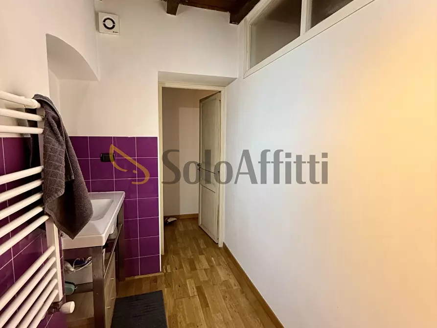 Immagine 48 di Bilocale in affitto  in Via delle Orfane 17 a Torino