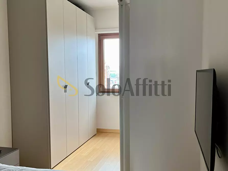 Immagine 19 di Bilocale in affitto  in Via Venarìa 75 a Torino