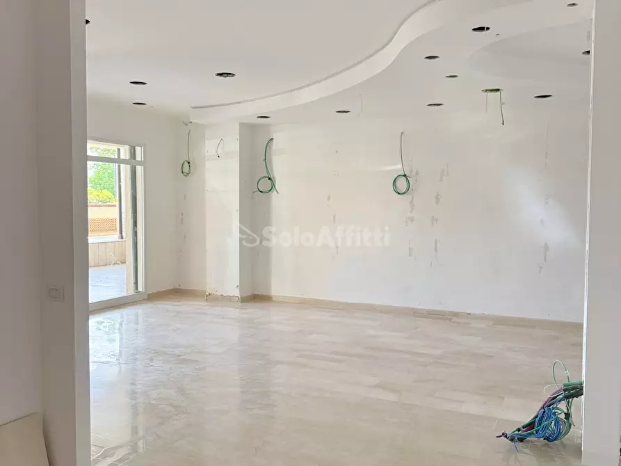 Immagine 3 di Locale commerciale in affitto  in Via Domenico di Giura 179 a Potenza