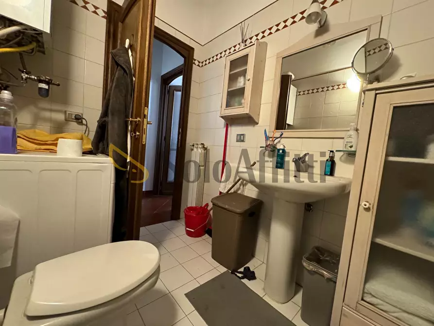 Immagine 16 di Loft/Open space in affitto  in Via Garibaldi a Torino