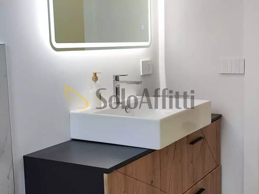 Immagine 10 di Bilocale in affitto  in Via Nazario Sauro 10 a Sesto San Giovanni