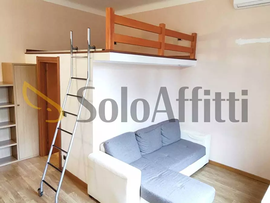 Immagine 9 di Bilocale in affitto  in Via Piave a Cinisello Balsamo
