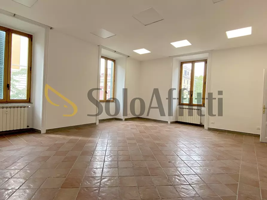 Immagine 6 di Pentalocale in affitto  in Via Fabio Massimo 72 a Roma