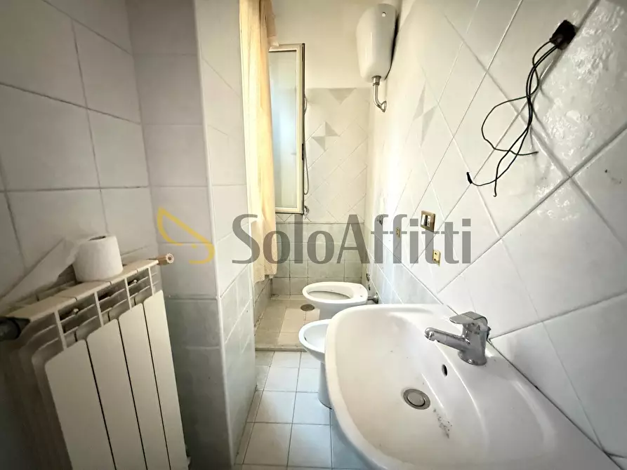 Immagine 21 di Bilocale in affitto  in Via dei Giardini 33 a Caserta