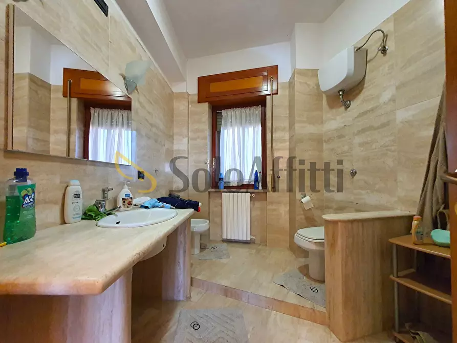 Immagine 14 di Bilocale in affitto  a Catanzaro