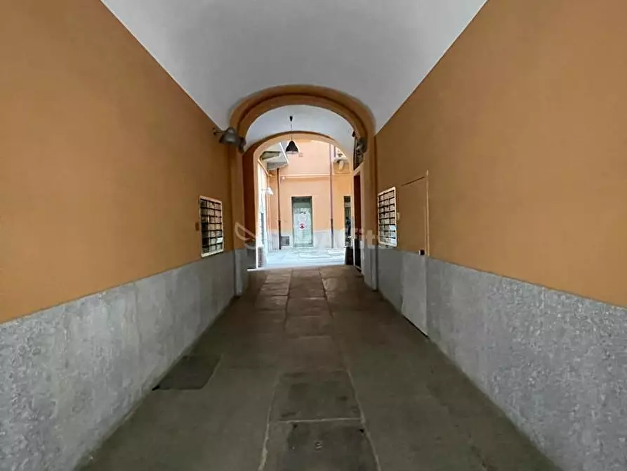Immagine 25 di Bilocale in affitto  in Via Garibaldi a Torino