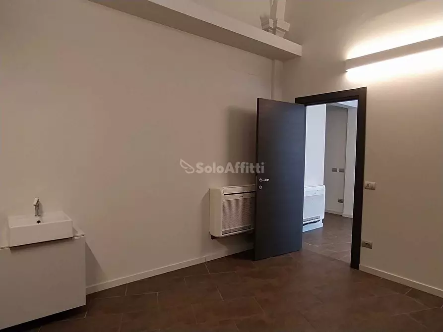 Immagine 22 di Ufficio in affitto  in Via Giulio Cesare Beccaria a Terni