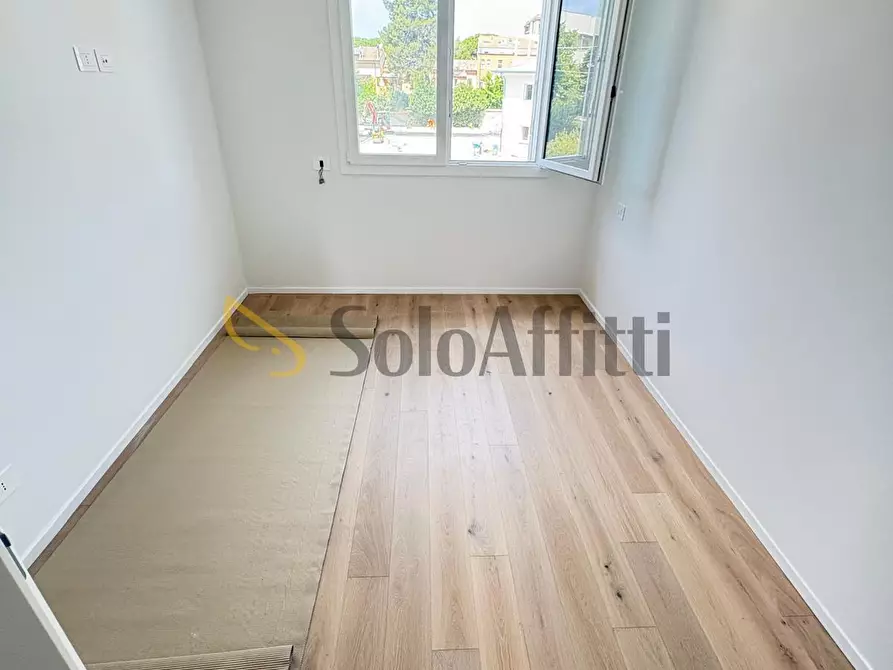 Immagine 8 di Trilocale in affitto  in Via Monte Titano 75 a Rimini