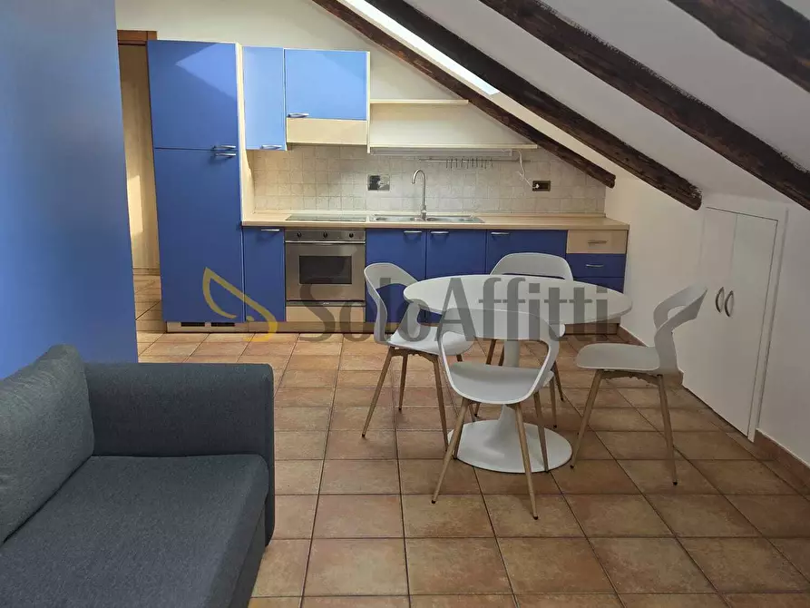 Immagine 2 di Bilocale in affitto  in Via Moretta a Torino