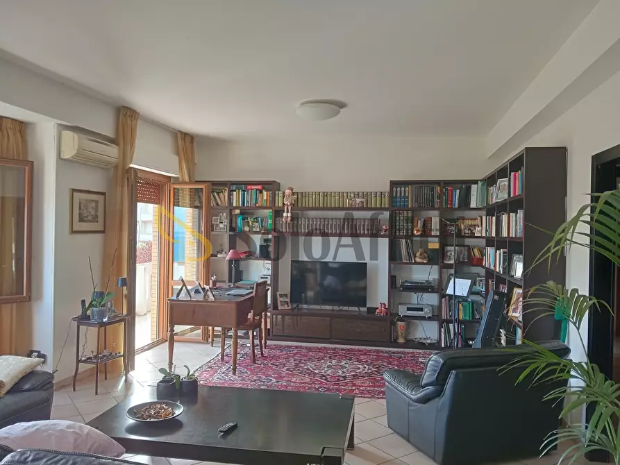 Immagine 2 di Quadrilocale in affitto  a Falconara Marittima