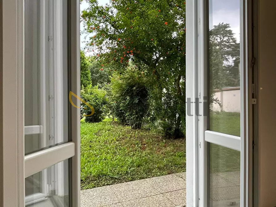 Immagine 19 di Bilocale in affitto  a Gallarate