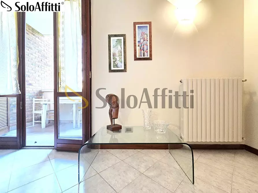 Immagine 21 di Bilocale in affitto  in Via Giacomo Puccini 22 a Cesano Maderno