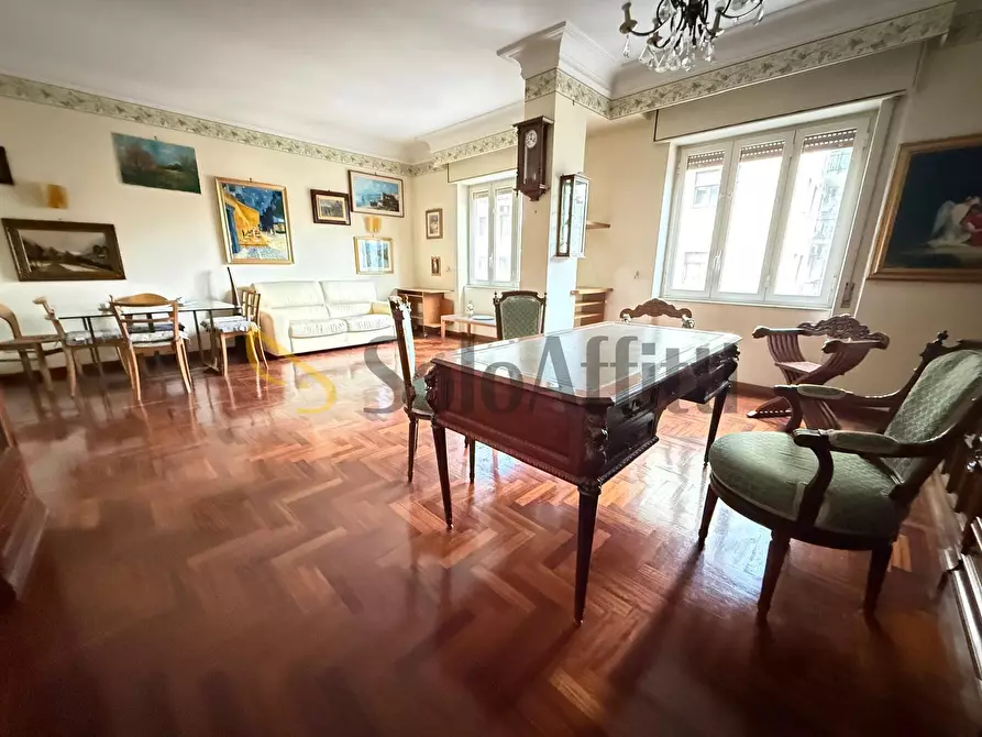 Immagine 1 di Trilocale in affitto  in Via Roma 188 a Caserta