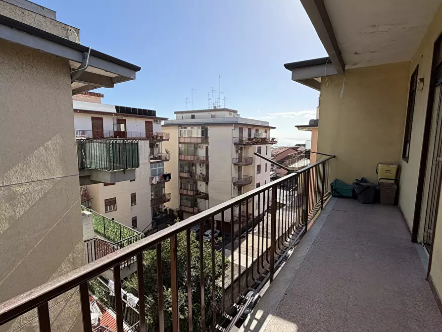 Immagine 9 di Appartamento in vendita  a Gravina Di Catania