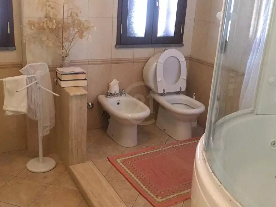 Immagine 6 di Casa bifamiliare in vendita  a Mascalucia