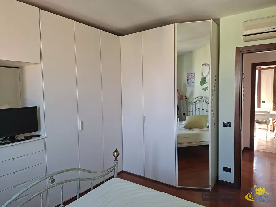 Immagine 18 di Attico in affitto  in Via Emilia Est 63 a Parma