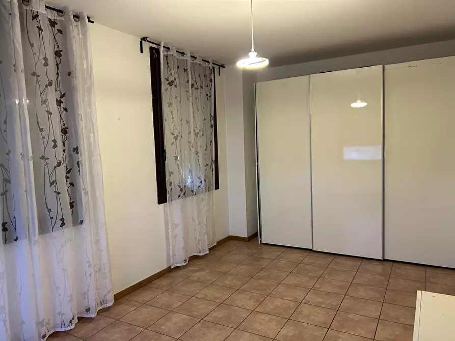 Immagine 13 di Bilocale in affitto  in Via Calzolari Don Angelo 61 a Parma