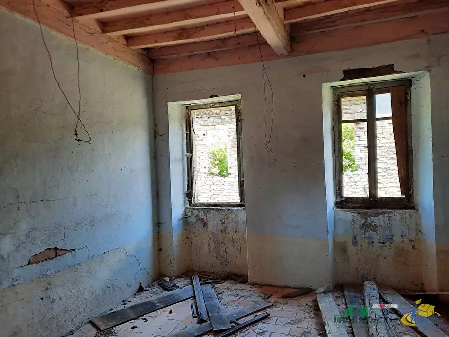 Immagine 21 di Terreno agricolo in vendita  in Località Molinelli 59 a Berceto