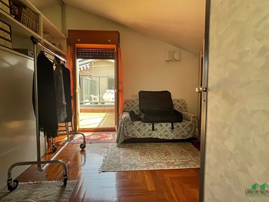 Immagine 41 di Quadrilocale in vendita  in Strada Comunale Farnese 48 a Parma