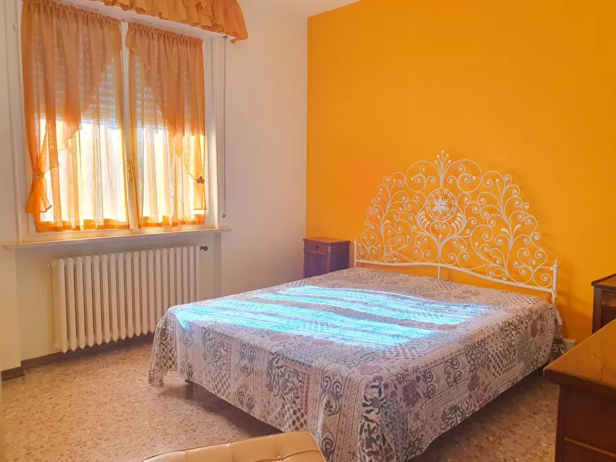 Immagine 49 di Casa bifamiliare in vendita  in VIA MARCONI 60 a Fornovo Di Taro