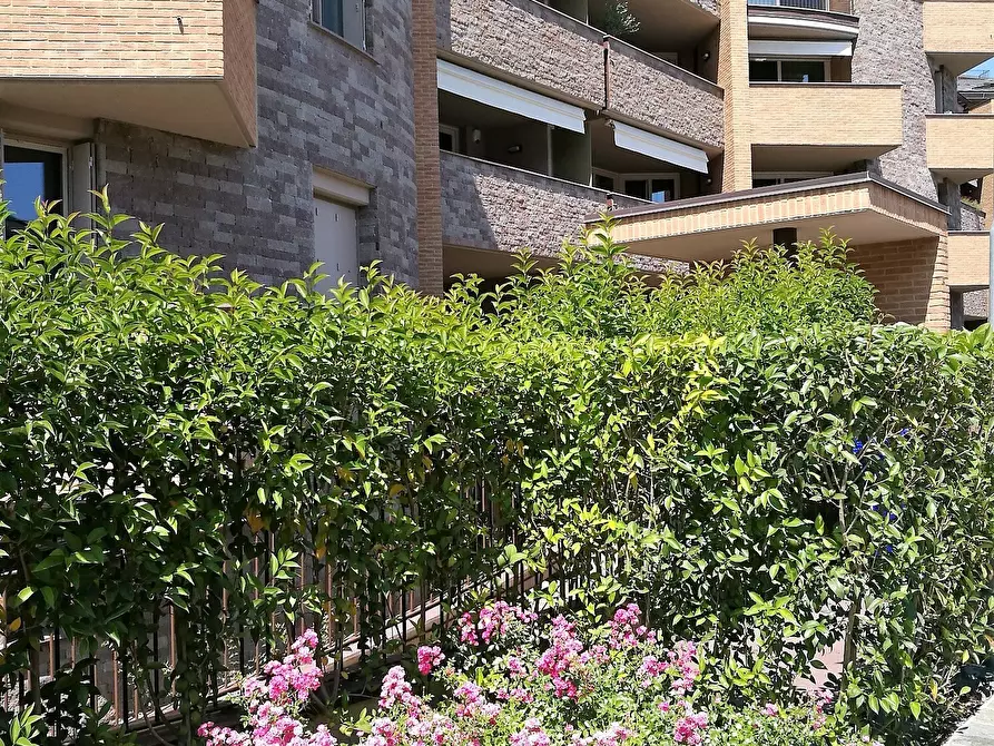 Immagine 20 di Bilocale in affitto  in Viale Tanara a Parma