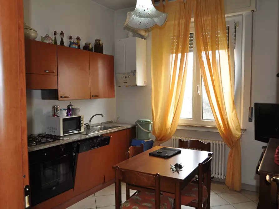 Immagine 4 di Trilocale in vendita  in Via Volturno 9 a Parma