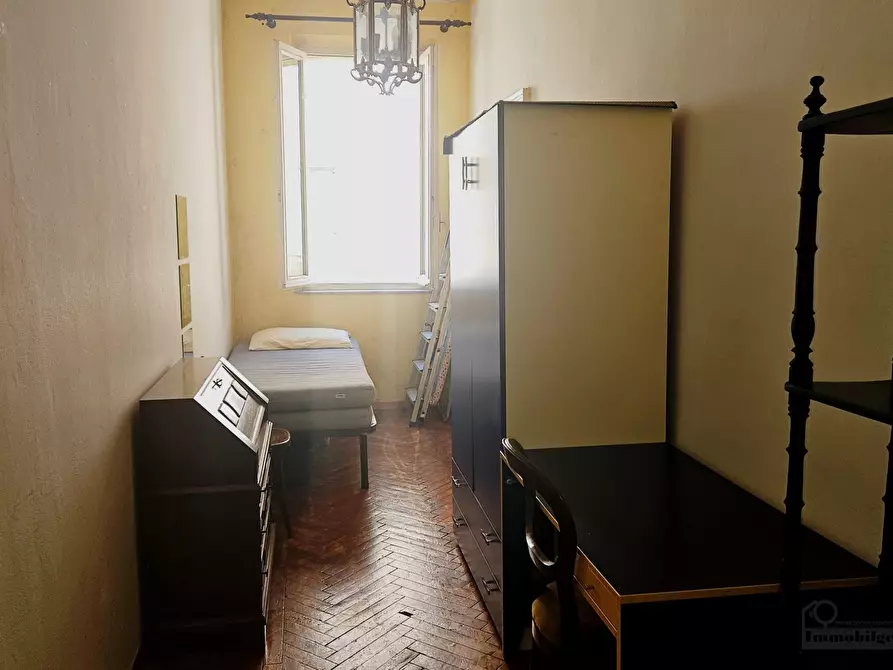 Immagine 15 di Trilocale in vendita  in Strada Garibaldi 45 a Parma