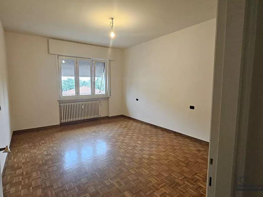 Immagine 36 di Quadrilocale in affitto  in Via Carlo Innocenzo Frugoni 15 a Parma