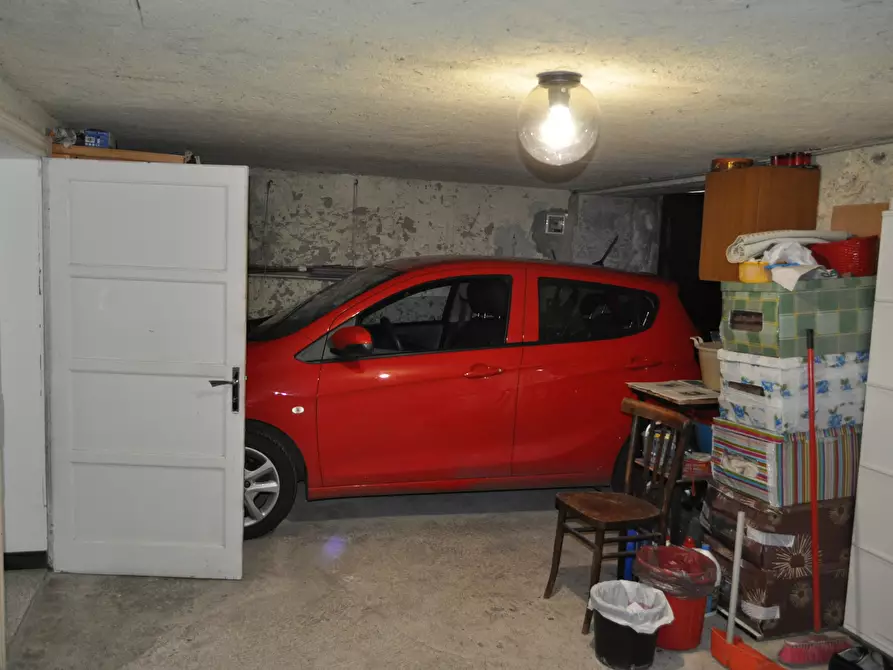 Immagine 54 di Trilocale in vendita  in Via Trento 13 a Bedonia