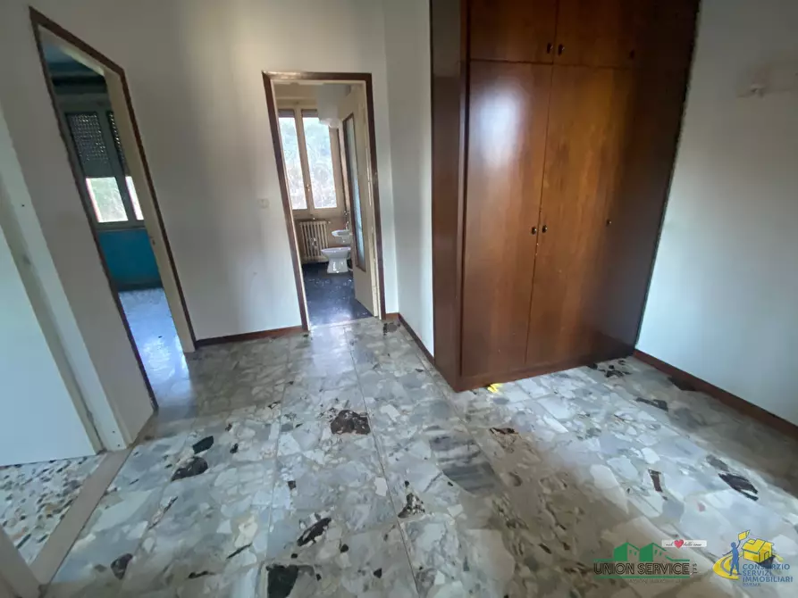 Immagine 6 di Bilocale in vendita  in Via Partigiani D'Italia 7 a Fornovo Di Taro