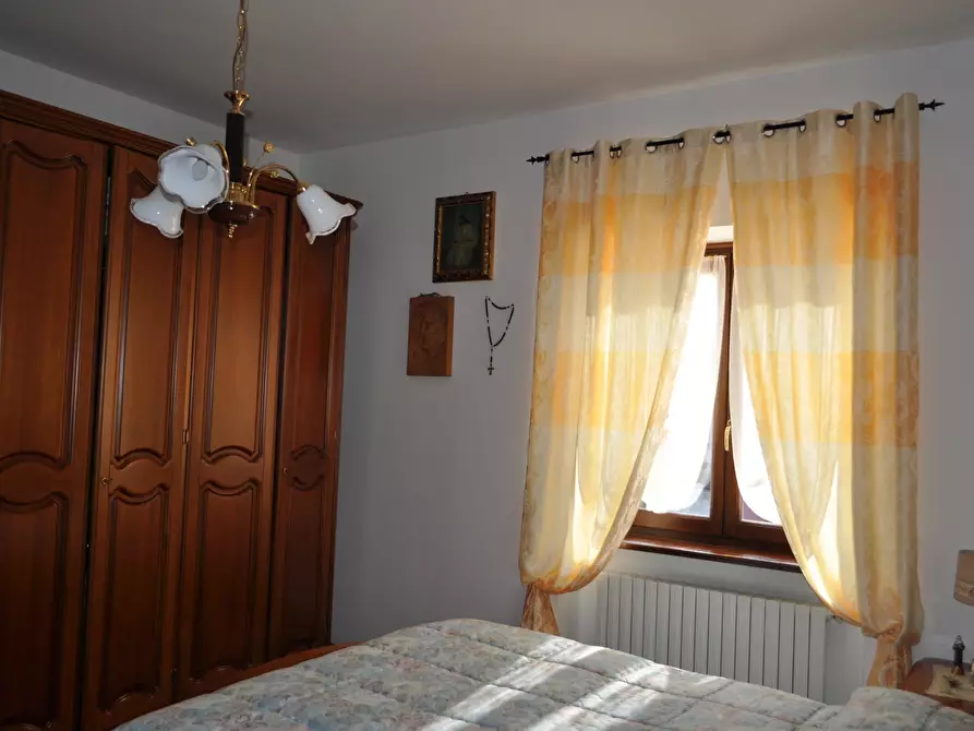 Immagine 25 di Trilocale in vendita  in Via Trento 13 a Bedonia